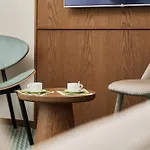 Aparthotel Gwarna City Center By Renters