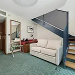 Gwarna City Center By Renters