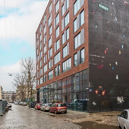 Gwarna City Center By Renters Hotel apartamentowy