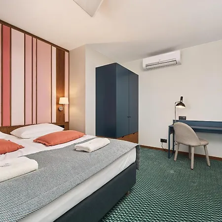 מלון דירות Gwarna City Center By Renters