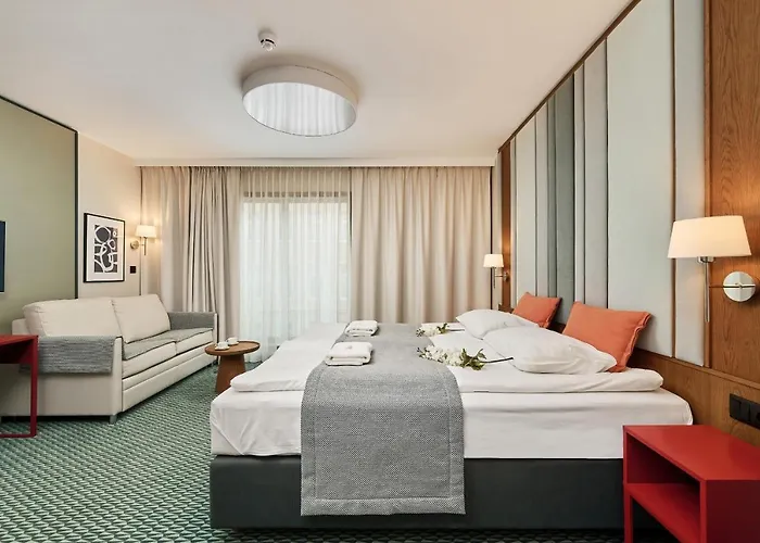 Gwarna City Center By Renters Hotel apartamentowy 3*