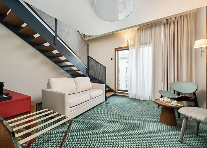 Hotel apartamentowy Gwarna City Center By Renters 3*