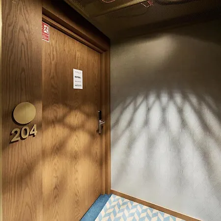 Gwarna City Center By Renters شقة فندقية