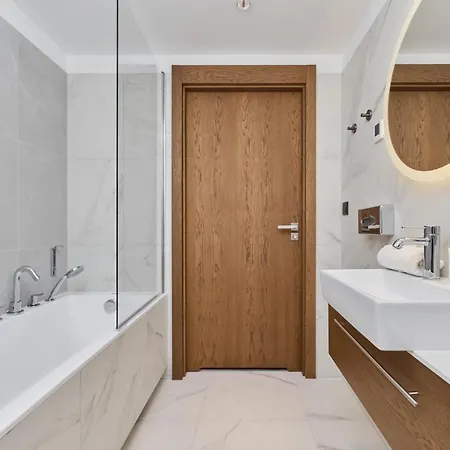 Gwarna City Center By Renters 3* فروتسواف