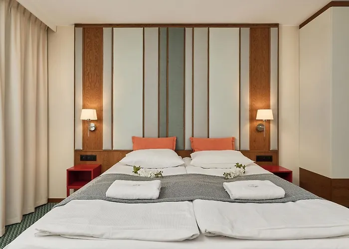 Gwarna City Center By Renters Aparthotel