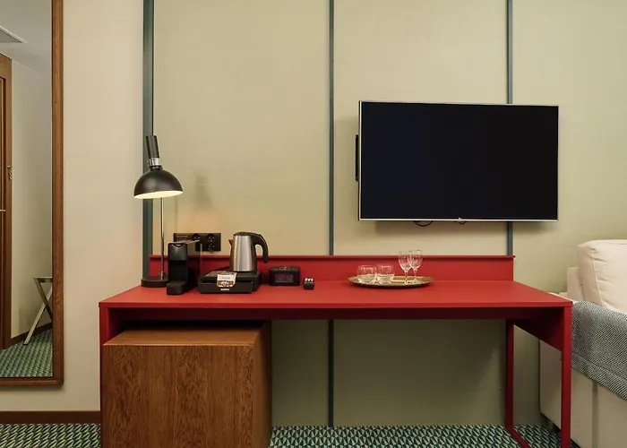 Gwarna City Center By Renters Aparthotel