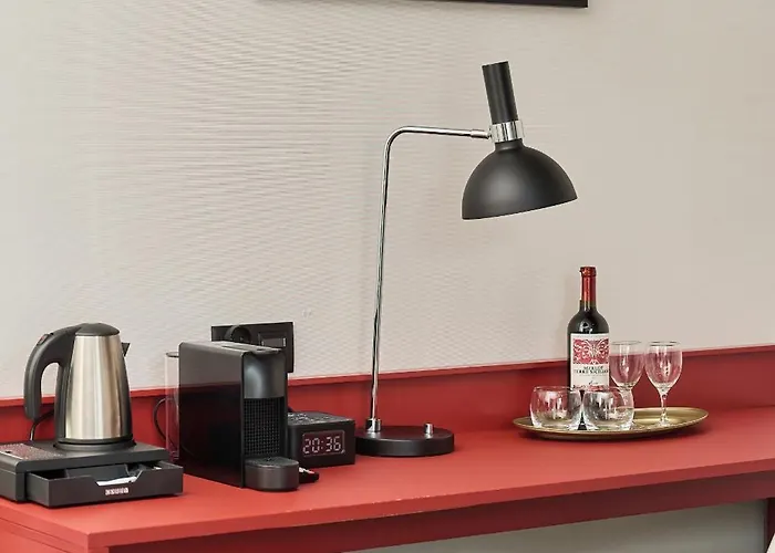 Gwarna City Center By Renters Aparthotel